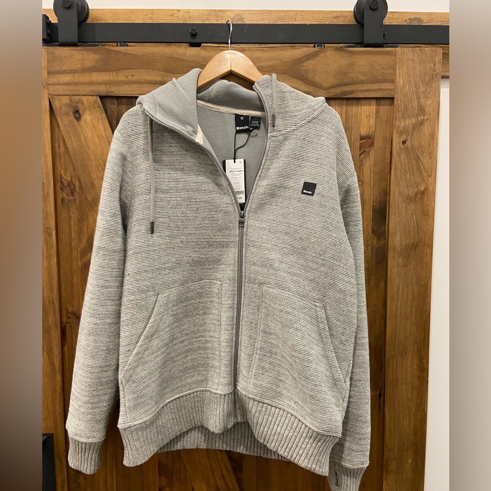 Bench zip up sweater